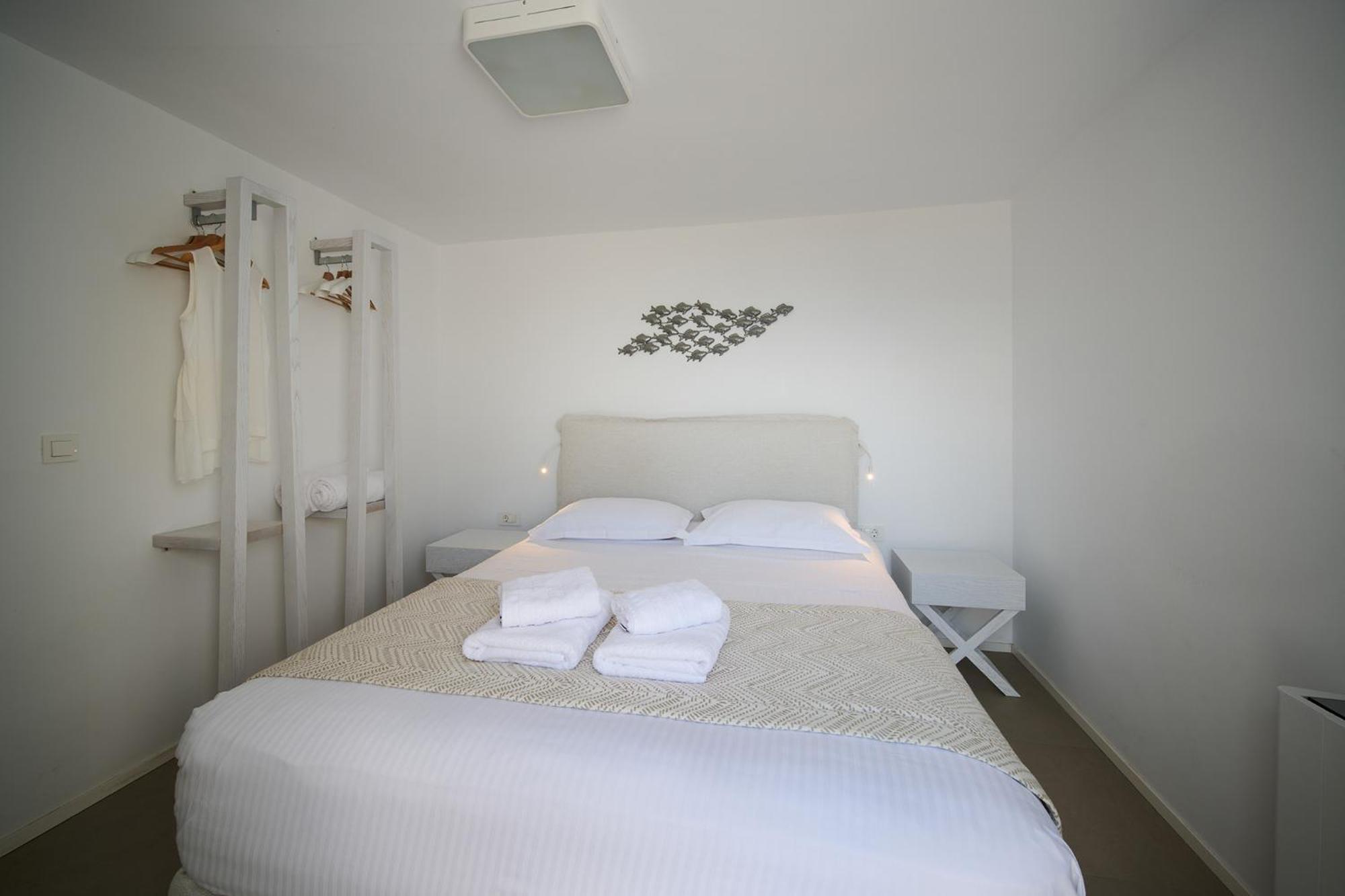 Kymo Luxury Suites Paros Kolympithres Dış mekan fotoğraf